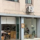 딜시즌 | 보문 카페 | 코보(kobo), 성북천 앞 따뜻한 분위기의 디저트 카페 여름 시즌 디저트 후기
