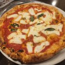 나폴리피자 이미지