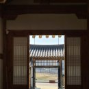 전통식당사랑채 | 옥천군 여행, 옛날 상류층의 엄청난 가옥을 느낄 수 있다, "육영수생가"