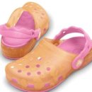 3)Crocs Chameleons™ Translucent Clog Girls Seahorses 이미지