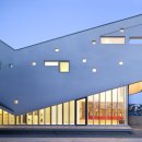 대지의 비상 이미지