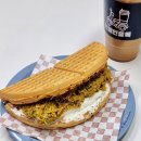 초코 | 카페인중독 두바이초코와플 후기 카다이프 추가