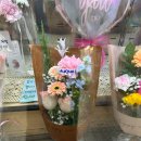 카키플라워수원 | 어버이날 카네이션 가슴에 달아드리기 영통꽃집 카키플라워