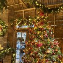 서있는 사람 | 2025 더현대서울 크리스마스 빌리지 3년째 가고있는 사람의 솔직 후기(사전예약, 포토존)