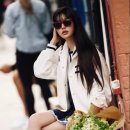 더진스커피 | 타미진스 헨리넥 티셔츠 2026년 봄, 장원영 핏 부러워만 하다가 직접 분석해본 솔직 후기 (체형 보완 꿀팁)