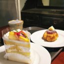 썸띵 | 강남역 카페 케이크 스콘 산도 디저트 맛집 썸띵어바웃카피 후기