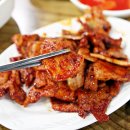 (전주맛집-진미집) 연탄불에 구운 돼지불고기에 김밥 한점 올려 먹는 맛! 이미지