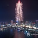 월드타워2 앞 이미지