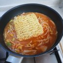 JVL부대찌개 신세계백화점마산점