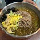 메밀과만두가있는모퉁이 이미지