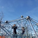 강변쉼터 이미지