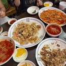 꽃파는아저씨 앞 이미지