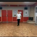 라인댄스 (중급A) 이미지