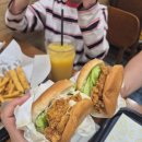 맘스터치스포츠파크점 | 거제면 맛집 프라이드치킨 맛집 맘스터치 거제서정점에서 싸이버거세트로 맛있는 점심 식사 후기