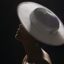 Edge MasK Rim Light /Clamshell Lighting 촬영 이미지