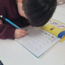 ABC 룰루랄라 영어교실 B | [파닉스반 - Day1(2025년4월1일)] 알파벳 소리에 빠진 아이들! ABC 첫 수업 후기(+리딩게이트)