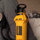 Dewalt cutout tool Dw660 이미지