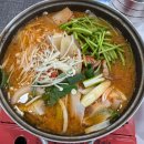 이사부크루즈(2층) | 여수 1박2일 여행 1탄(feat.깨비게장, 신라스테이여수, 이사부크루즈, 구봉만두, 삼대옥, 여수당)