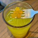 G 스토리 | 스타벅스 토이스토리 MD, 버즈 키위 팝 에너지 피지오...케이크 슬링키 쫄깃 소시지 브레드 칼로리 및 후기