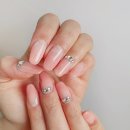 모쿠네일(MOKU NAIL) | 군자역 네일 모쿠네일에서 단아한 봄네일 완성