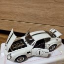 1:18 CMC - Aston Martin DB4 GT Zagato 흰색르망 이미지