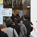 T월드 앞 이미지