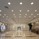 대한장식 | B04-3. 더휴 웨딩홀 홀(어두운홀/꽃장식/좌석/분위기) 투어 후기(댓글 27년 상반기 견적공유)