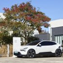 272-2139 | 사고 싶은 전기차로 가장 먼저 떠올리는 폴스타 4, 그 이유는?