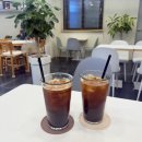 완산노인복지관 | 전주 한옥마을 카페 추천 베이커리 빵 가득한 메리하우스