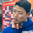 ‘PK 실축’ 황희찬, 손흥민 눈총 받았다 “선수들이 놀렸다…너무 생각이 많았어” [서울톡톡] 이미지