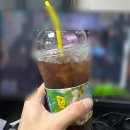 법원사거리 | 메가커피 수원법원사거리점 제로복숭아아이스티 먹어봤어요 (+영업시간, 매장 내부, 신메뉴)