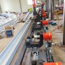 C형강 펀칭기 이미지