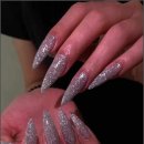 쉬머네일 (Shimmer Nail) | 패션 애호가 신상 칼라 네일 트렌드와 스타일링 팁