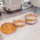 효성동카페 커피수혈 바질토마토에이드🍅, 120겹파이, 소금바닐라마카롱