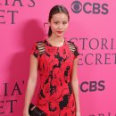 11/13 [제이미 정] 빅토리아 시크릿 패션쇼 이미지