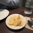 7516 | 이태원 통창 뷰 조용한 카페 도코로, 분위기 좋은 파스타 맛집 성수 세밀 다녀온 후기