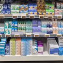 반값창고 | 부산 약국 성지💊영양제 반값에 득템? 기장 창고형 대형약국 '오시리아약국' 방문 후기(주차, 가격)