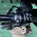 스위치 뭉치 재조립시 이격 이생깁니다 .. 이미지