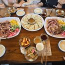 너른마당전 | 고양시 한식 너른마당 한옥 정원 가족모임 식당 통오리밀쌈 칼국수 맛집 경기도고양가볼만한곳