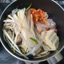 땅스부대찌개 추천 이유, 맛있게 먹는 방법