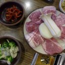 큰손흑돼지 이미지