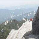 인수릿지- 좌측 설교벽 코스 페이스구간으로 진로 변경. 이미지