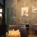 카페 까망토끼 이미지