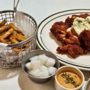 꼬꼬로 치킨 이미지