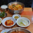 이화수전통육개장(충정로점) 이미지