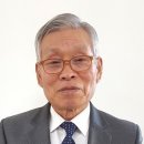 평생 제초제를 사용하지 않는 85세 손흥수 스승님이 산 아래 1000평 밭의 풀을 혼자서 낫으로 일주일째 베고 계십니다 이미지