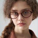 밀라노 안경 이미지