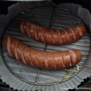 문경약돌축산물명품화협의회 | [약돌돼지 고기듬뿍 부어스트] 문경 약돌돼지 로 만든 훈연향 가득한 수제 소시지, 안주로 최고!