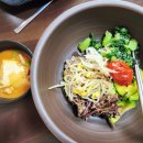 할머니가 차려주는 밥상 이미지