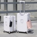 여정의 품격을 높이는 실버의 미학, 베르지아 폴리카보네이트 캐리어 지오코리아 매장